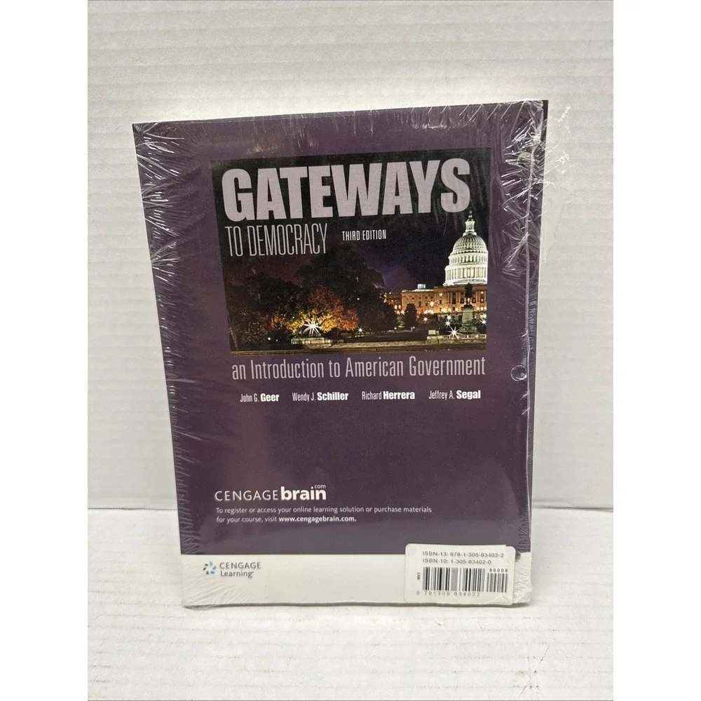 Gateways to Democracy : An Introduction to American Government Loose Leaf Paper